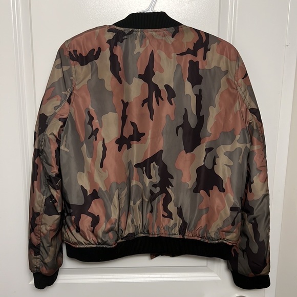 Womens large army jacket - Picture 3 of 4